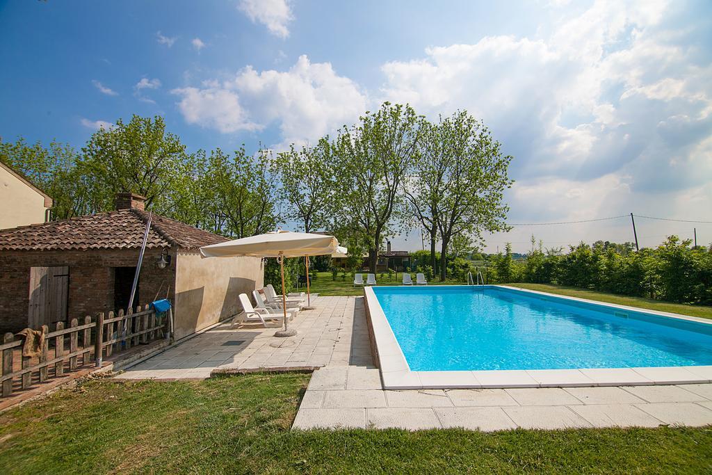 Вилла Agriturismo Principe Pio Crespino Экстерьер фото