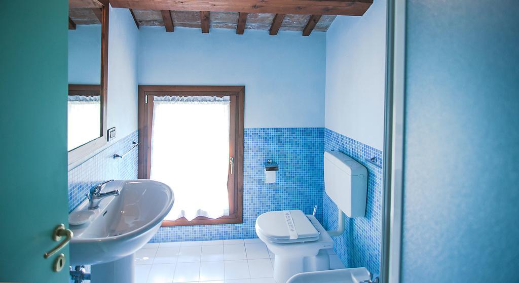 Вилла Agriturismo Principe Pio Crespino Экстерьер фото