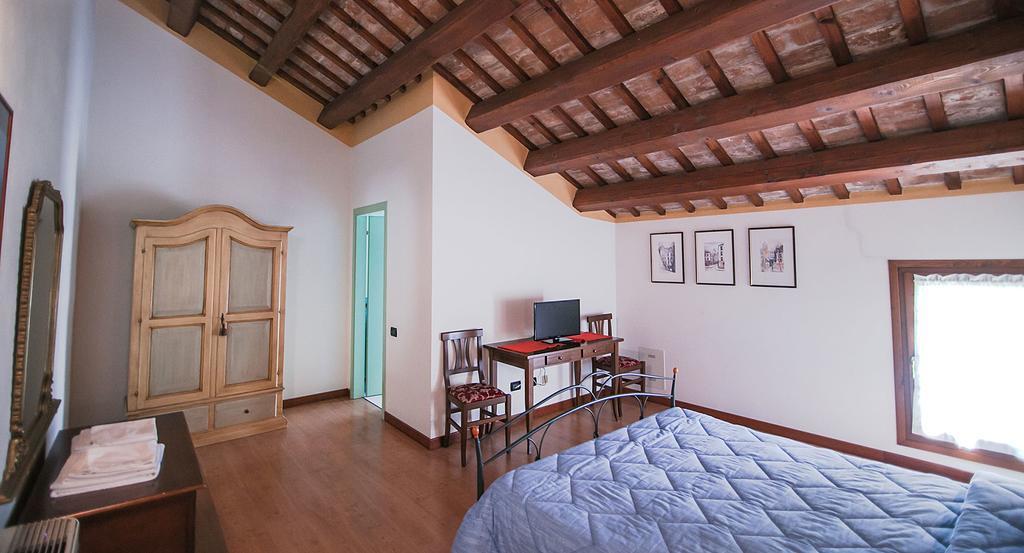 Вилла Agriturismo Principe Pio Crespino Экстерьер фото