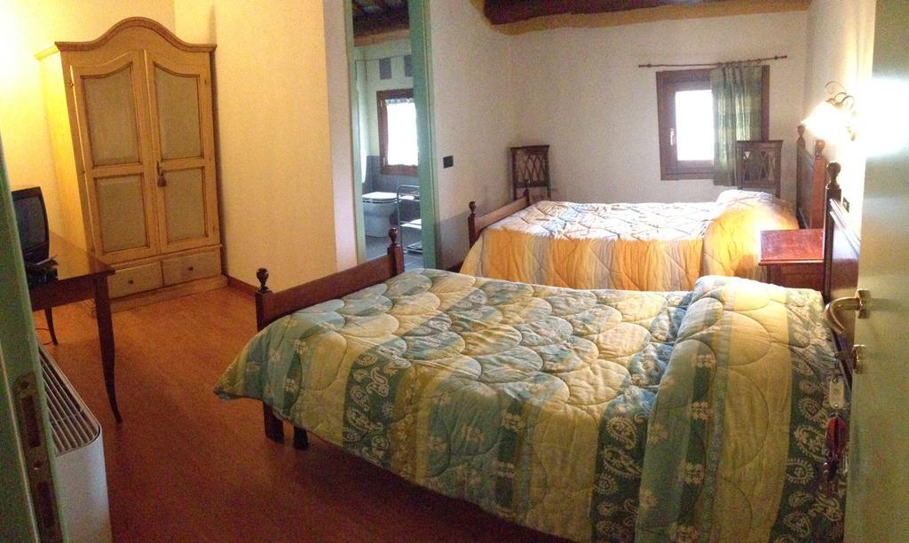 Вилла Agriturismo Principe Pio Crespino Экстерьер фото
